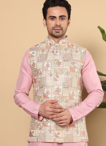 Men Embroidered Woven Nehru Jackets